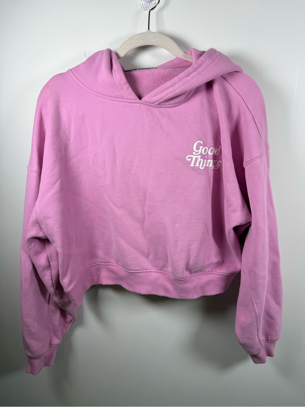 FP SISTER | Good Things Happen Cropped Graphic Hoodie Size L